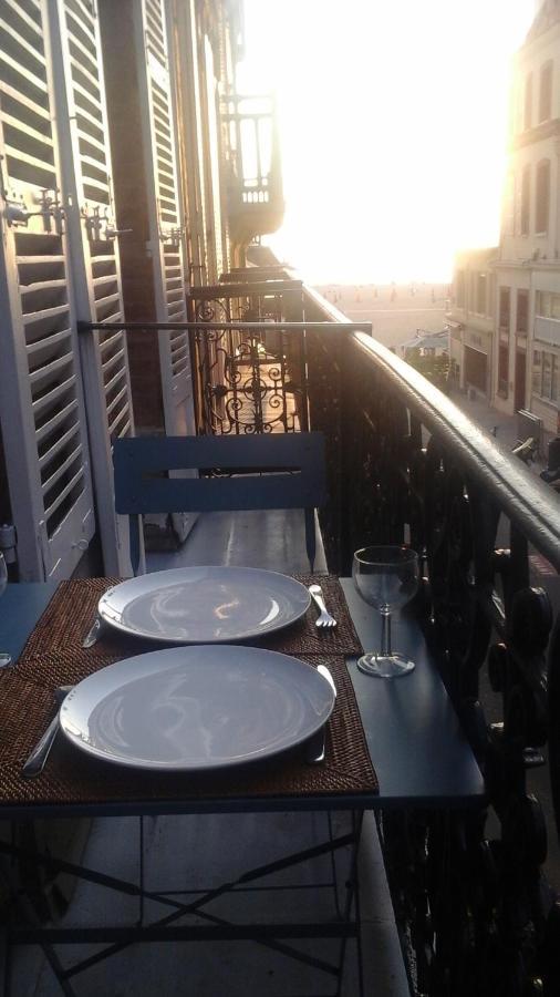 Ferienwohnung Trouville Centre 2 Pieces Balcon Sur Plage A 30 Metres Exterior foto
